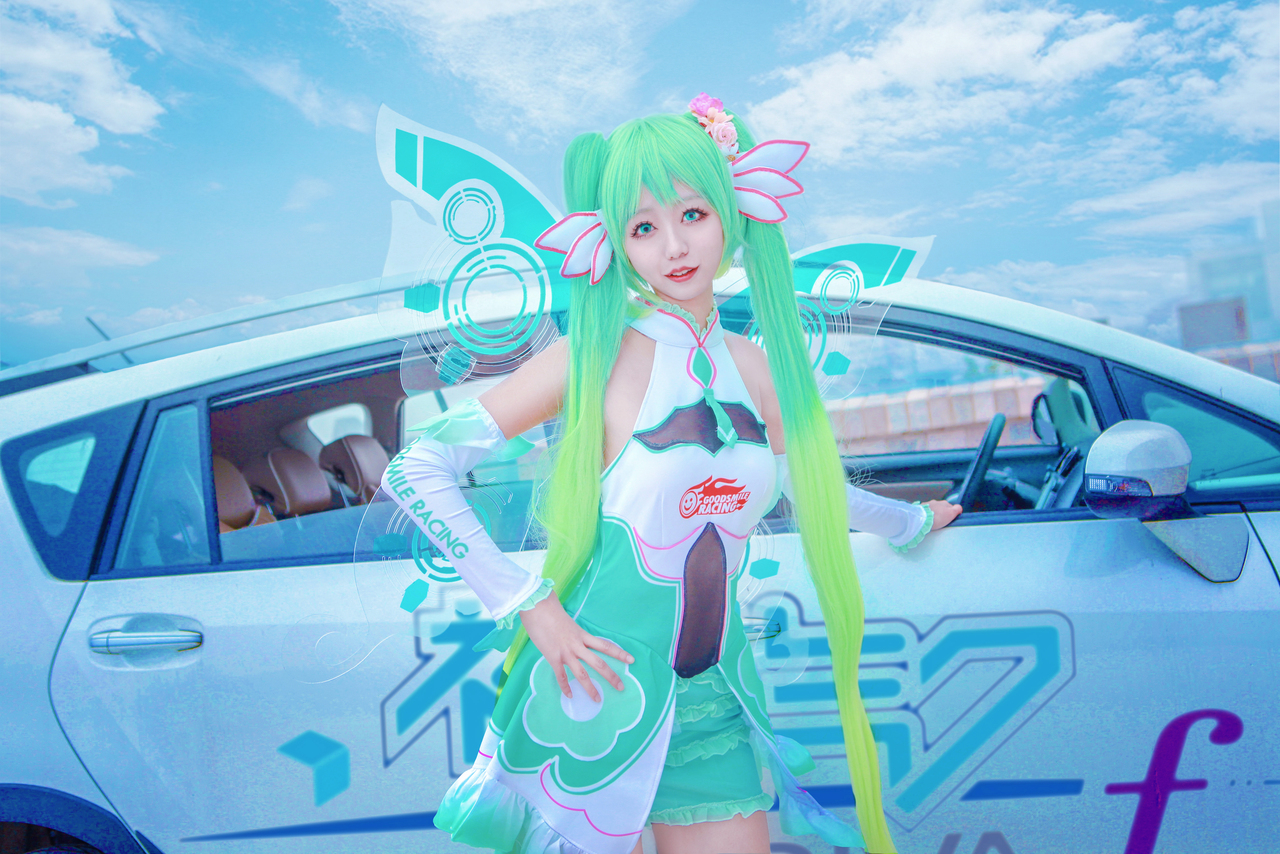 miku赛车娘cosplay