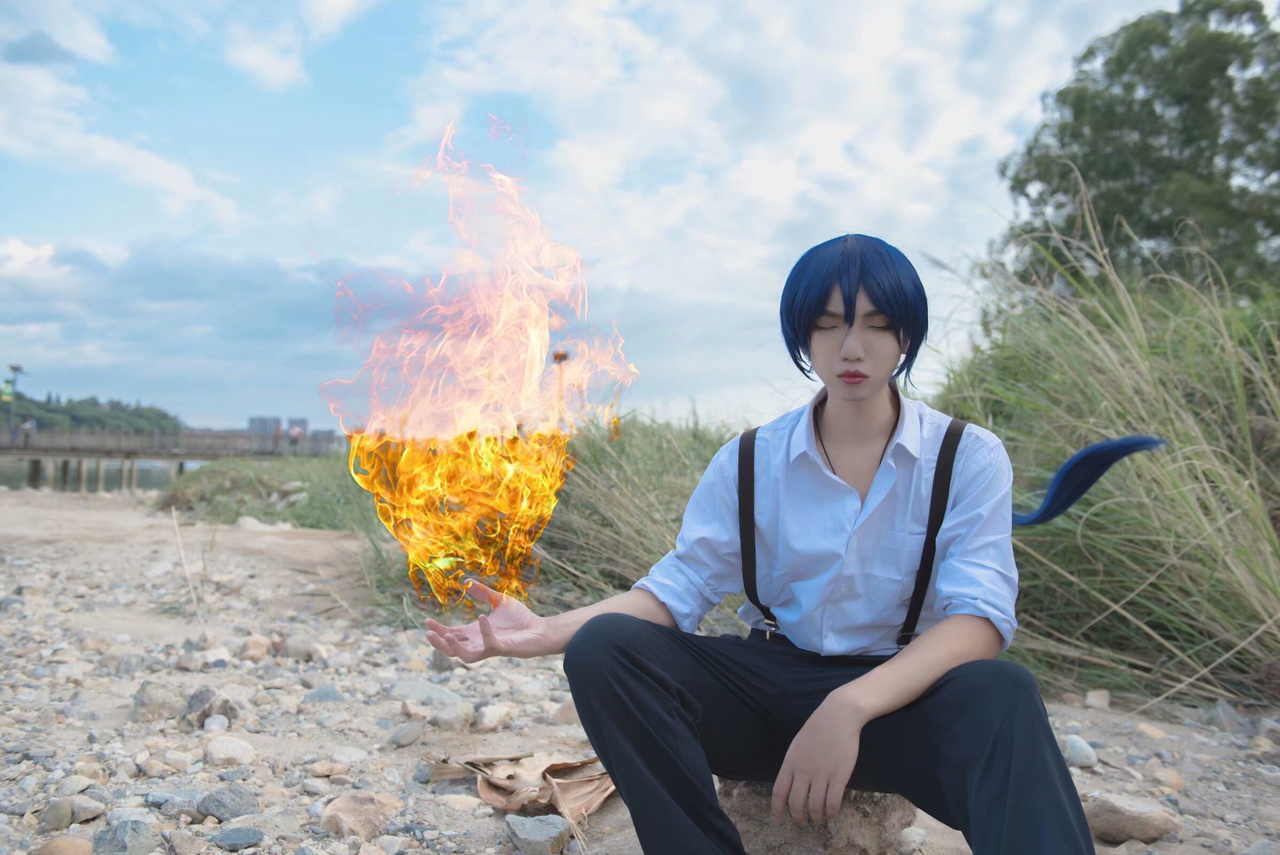 角色名:诸葛青  cn:北城听风吟唱,奇门显像 人间