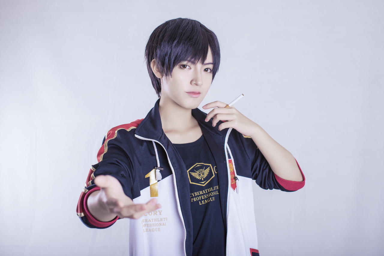 角色名:叶修  cn:辰苏苏