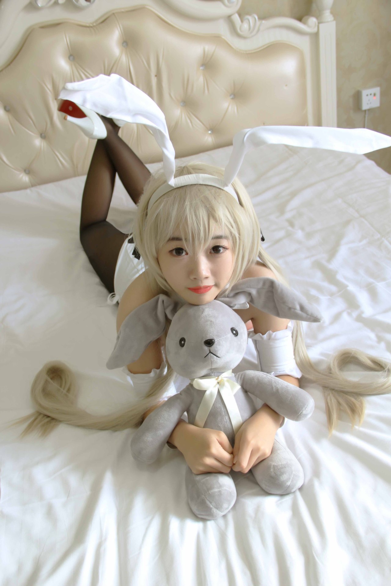 缘之空春日野穹兔女郎cosplay