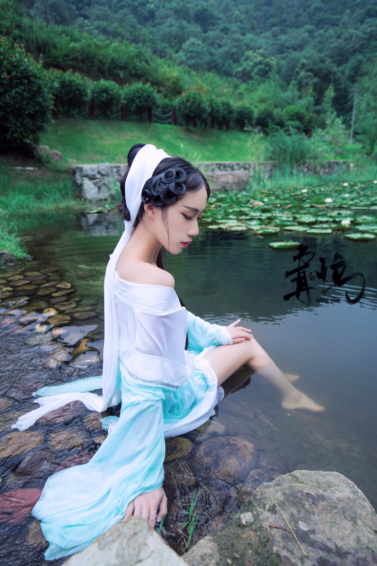 青蛇cosplay,情之一字,熏神染骨,误尽苍生