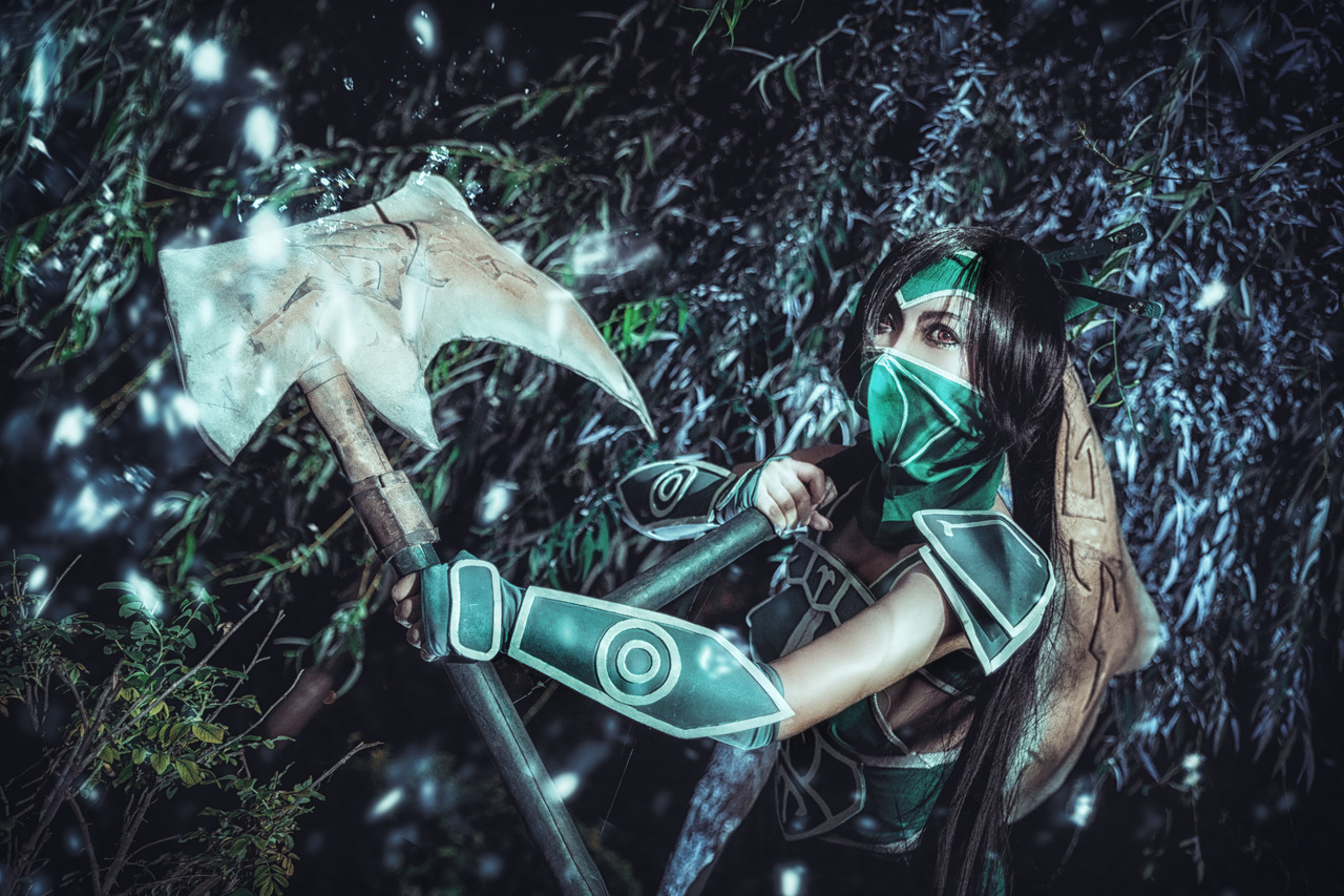 英雄联盟阿卡丽cosplay