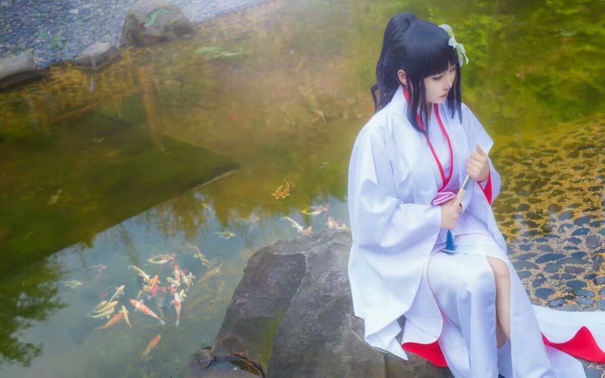 火影忍者雏田婚服cosplay