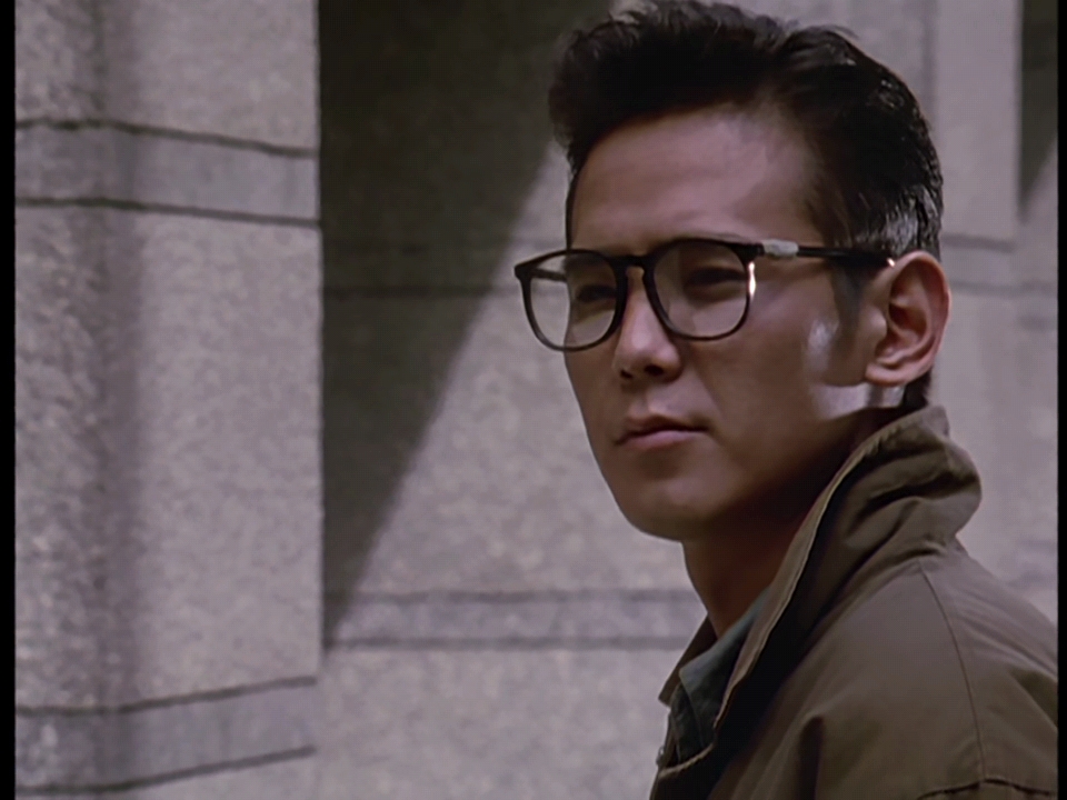 迪迦奥特曼:有超能力的人类,桐野牧夫可以预知未来,他能单挑怪兽