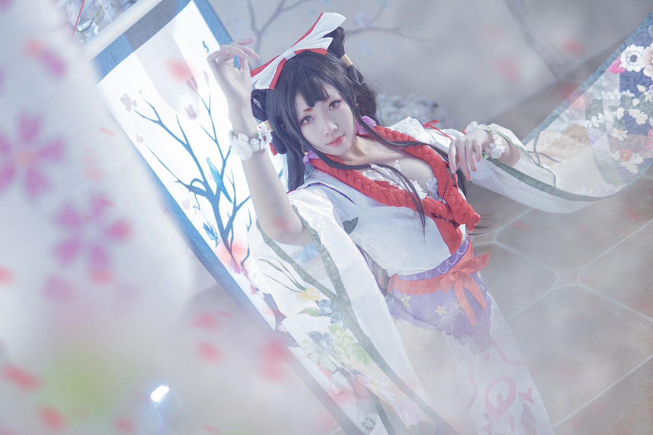 角色名:花鸟卷  cn:想不到名字的阿八聚似飞霜不